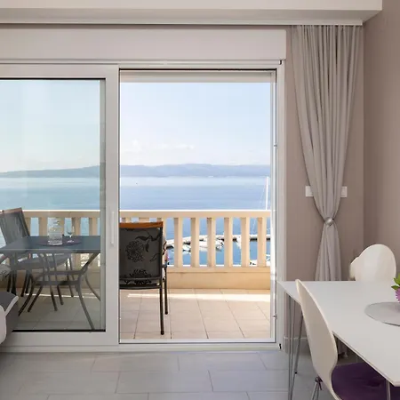 Apartmans Lale * Brela