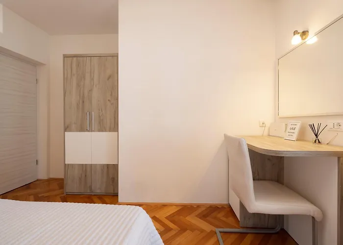 דירה Apartmans Lale *