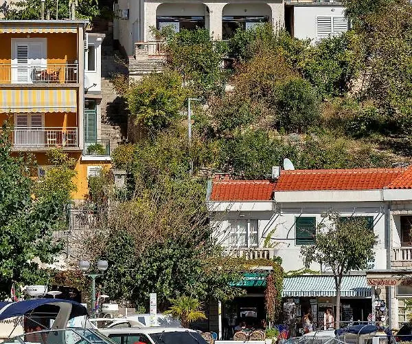 Apartmans Lale דירה ברלה