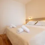 Apartmans Lale