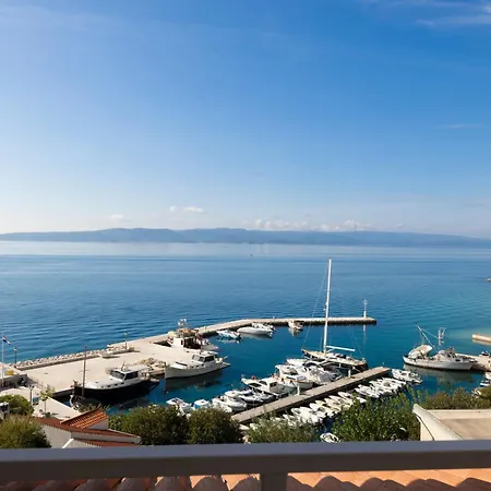 Apartmans Lale *
