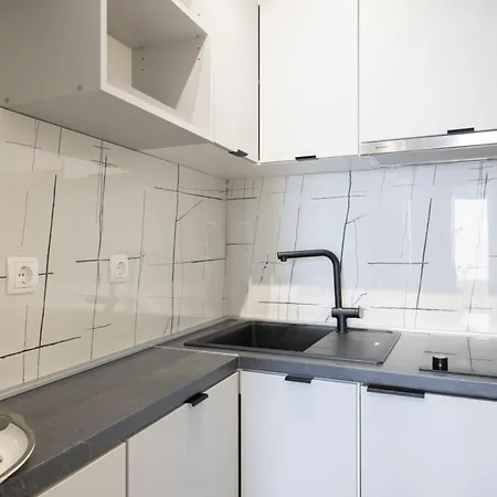 Apartmans Lale Apartment