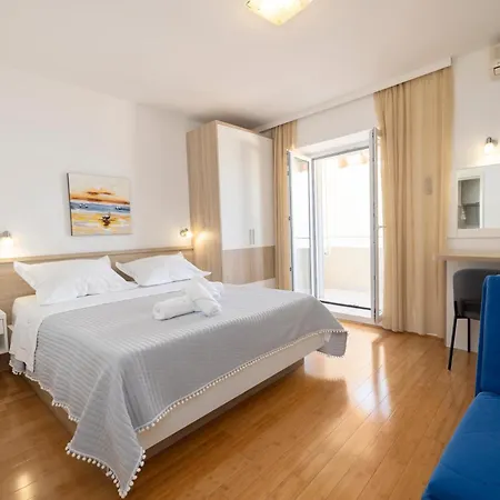 Apartment Apartmans Lale *