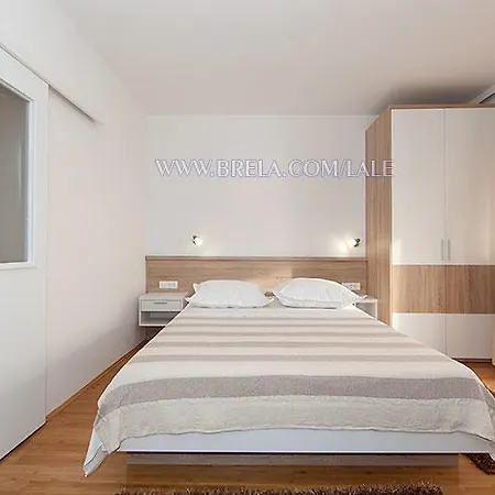 Apartment Apartmans Lale *