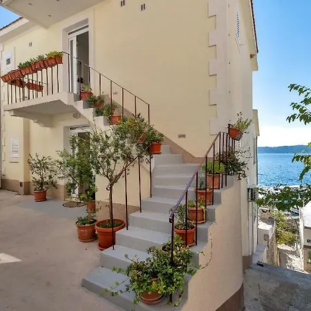 Apartmans Lale Brela