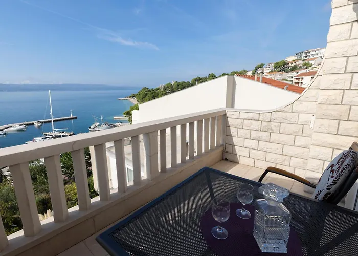 Apartmans Lale *