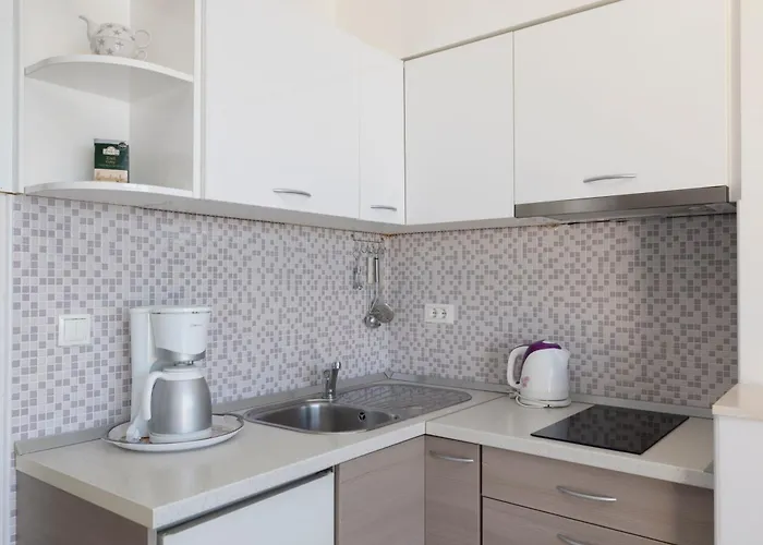 Apartmans Lale *