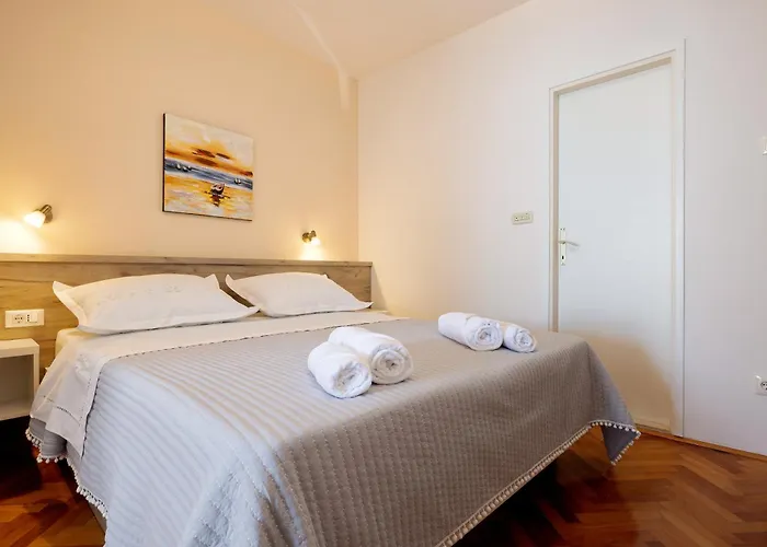 Apartmans Lale * Brela