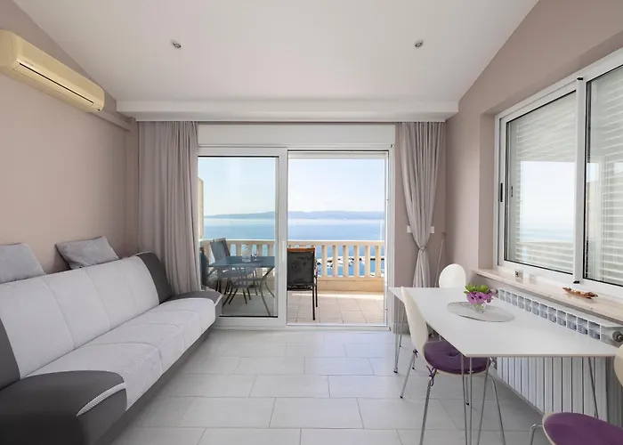 Apartmans Lale Lejlighed *