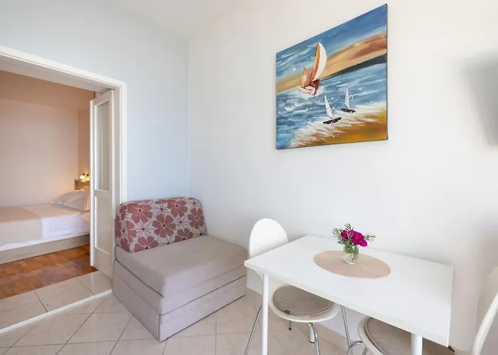 Apartmans Lale Lejlighed Brela