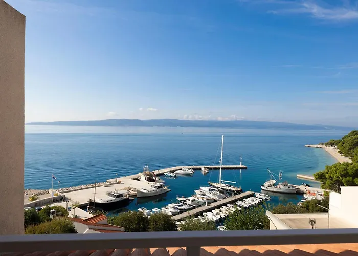 Apartmans Lale *