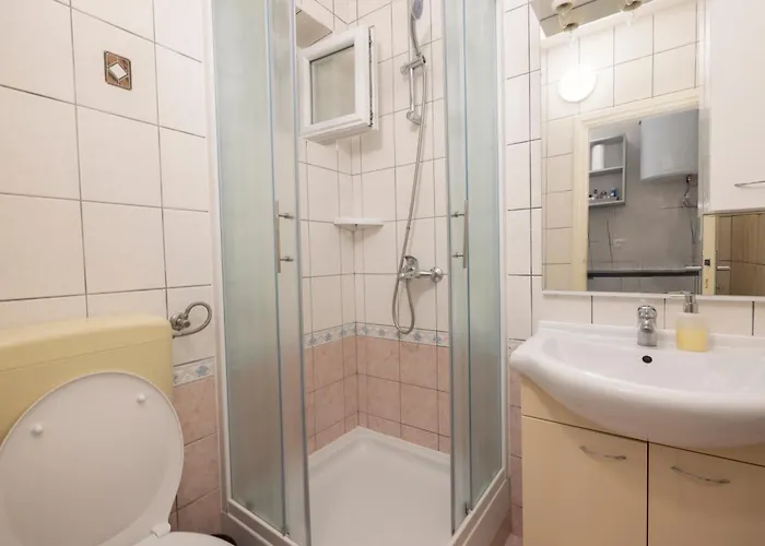 Apartmans Lale 브렐라